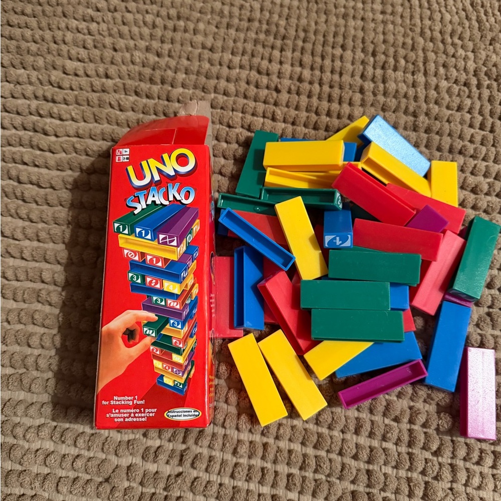 Uno Stacking Game